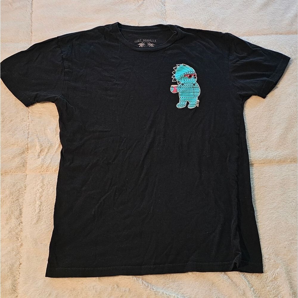 Riot Society Black Tee with Cream Graphic. Size Medium